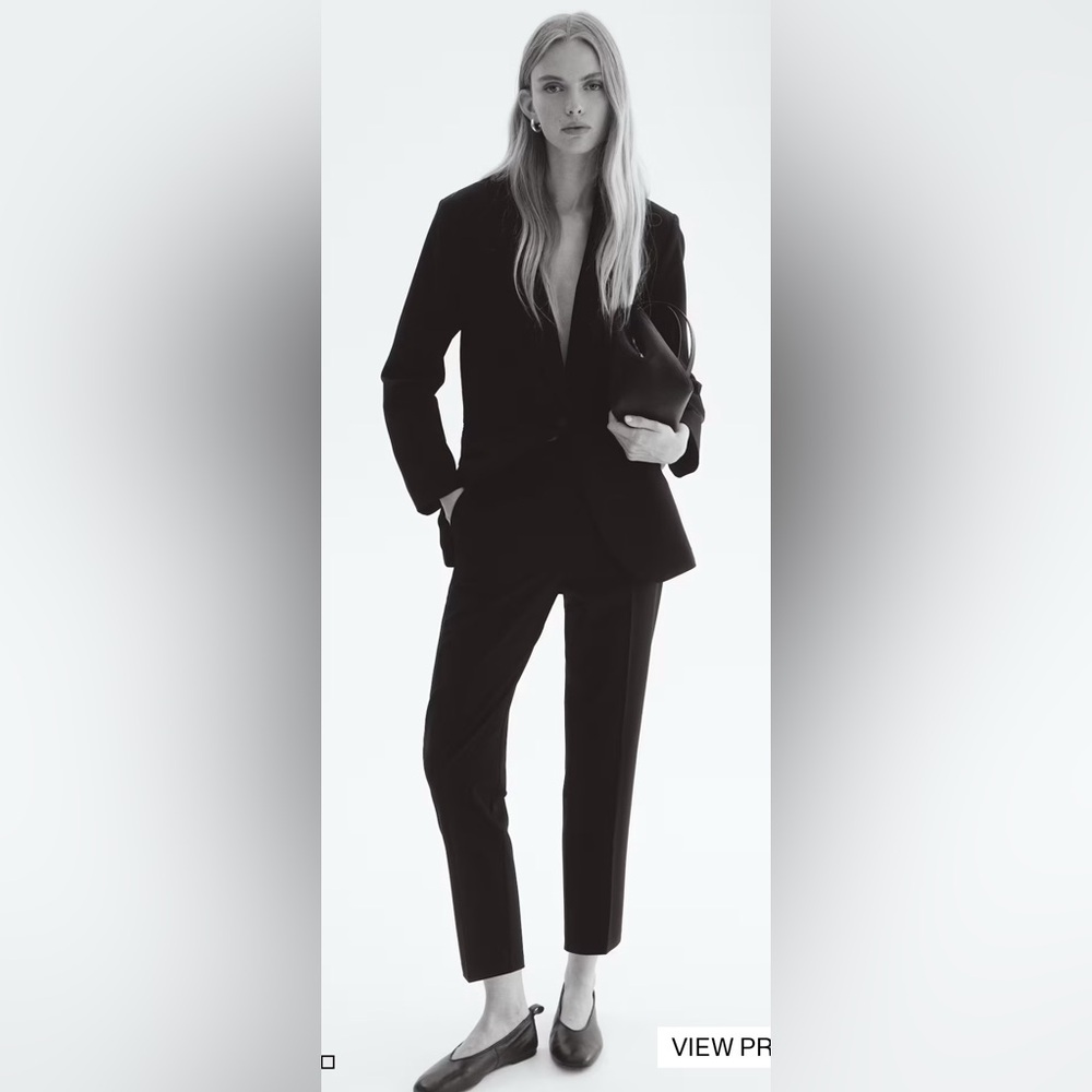 Classic Black Women's Trousers - H&M Size 16
